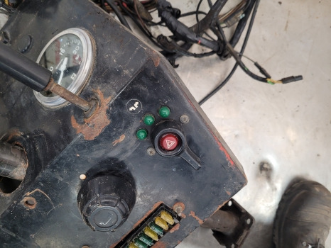 Cabine et intérieur Massey Ferguson 290 Dash Steering Panel, Wheel, Wiring Loom 1674232m1: photos 7