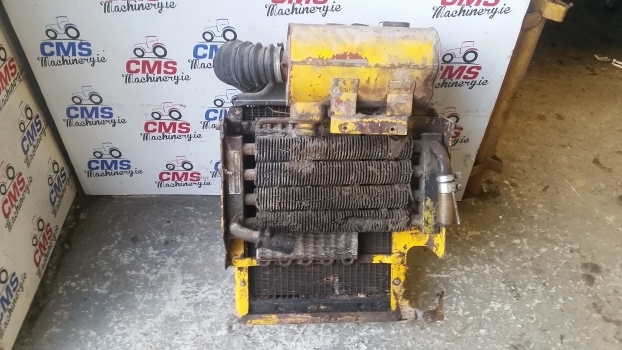 Massey Ferguson 40e Radiator Unit - Radiateur pour Tracteur agricole: photos 1 Massey Ferguson 40e Radiator Unit - Radiateur pour Tracteur agricole: photos 1