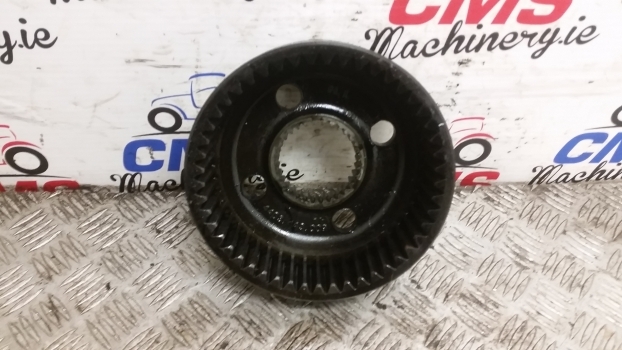 Massey Ferguson 50 Hx Front Axle Ring Gear Assembly 4463443009, 49 Teeth - Essieu avant pour Tractopelle: photos 1 Massey Ferguson 50 Hx Front Axle Ring Gear Assembly 4463443009, 49 Teeth - Essieu avant pour Tractopelle: photos 1