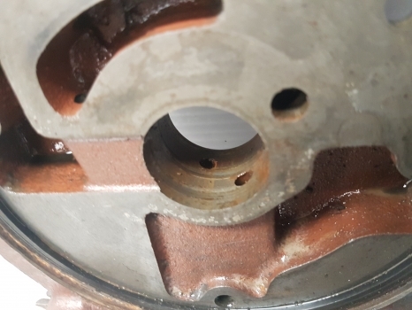 Massey Ferguson 50b Transmission Housing, Pump Housing Rcf7115b Mf - Transmission pour Tracteur agricole: photos 4 Massey Ferguson 50b Transmission Housing, Pump Housing Rcf7115b Mf - Transmission pour Tracteur agricole: photos 4