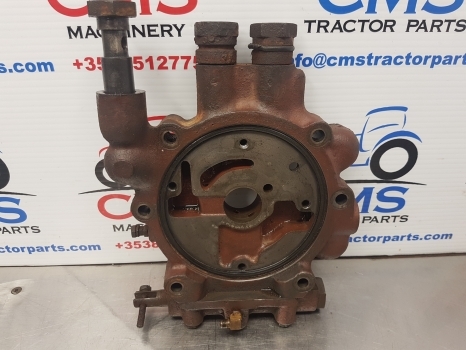 Massey Ferguson 50b Transmission Housing, Pump Housing Rcf7115b Mf - Transmission pour Tracteur agricole: photos 2 Massey Ferguson 50b Transmission Housing, Pump Housing Rcf7115b Mf - Transmission pour Tracteur agricole: photos 2