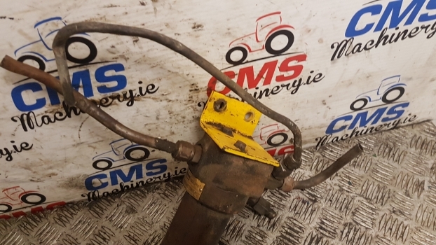 Massey Ferguson 50hx Transmission Oil Filter Housing G01774 - Filtre de boîte de vitesse pour Tractopelle: photos 2 Massey Ferguson 50hx Transmission Oil Filter Housing G01774 - Filtre de boîte de vitesse pour Tractopelle: photos 2