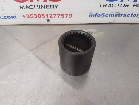 Massey Ferguson 5455 Sleeverear Axle Differential 3382121m3 - Différentiel pour Tracteur agricole: photos 2 Massey Ferguson 5455 Sleeverear Axle Differential 3382121m3 - Différentiel pour Tracteur agricole: photos 2