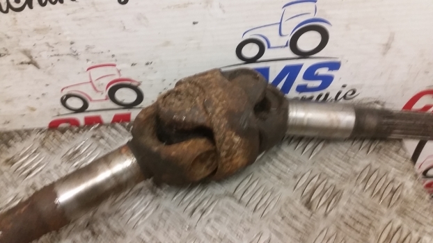 Massey Ferguson 6150, 6160 Front Axle Drive Shaft Left 3764047m91 - Demi arbre pour Tracteur agricole: photos 3 Massey Ferguson 6150, 6160 Front Axle Drive Shaft Left 3764047m91 - Demi arbre pour Tracteur agricole: photos 3