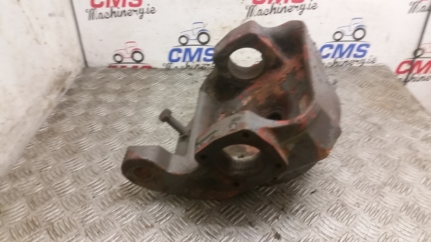 Massey Ferguson 6150, 6160 Swivel Housing Right 3764016m91, 3764017r1 - Fusée d'essieu pour Tracteur agricole: photos 2 Massey Ferguson 6150, 6160 Swivel Housing Right 3764016m91, 3764017r1 - Fusée d'essieu pour Tracteur agricole: photos 2