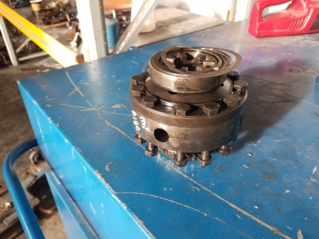 Massey Ferguson 6160, 6170, 5455, 390t 6180 Front Axle Differential 3429476m92 - Différentiel pour Tracteur agricole: photos 2 Massey Ferguson 6160, 6170, 5455, 390t 6180 Front Axle Differential 3429476m92 - Différentiel pour Tracteur agricole: photos 2