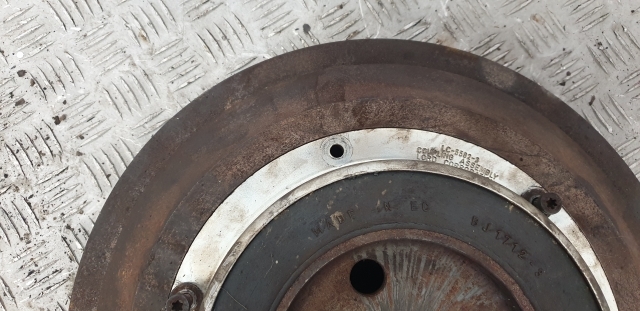 Massey Ferguson 6160, 6260, 3085 Flywheel Assy 3713969m92, 1619032m1, 3714122m4 - Volant moteur pour Tracteur agricole: photos 3 Massey Ferguson 6160, 6260, 3085 Flywheel Assy 3713969m92, 1619032m1, 3714122m4 - Volant moteur pour Tracteur agricole: photos 3