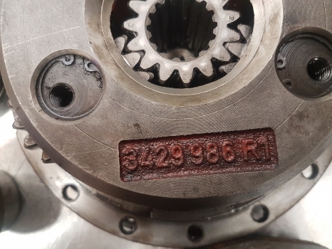 Massey Ferguson 6160 Front Axle Hub Rhs Ag105, 3764297m91, 3429986r2, 3764016 - Moyeu pour Tracteur agricole: photos 3 Massey Ferguson 6160 Front Axle Hub Rhs Ag105, 3764297m91, 3429986r2, 3764016 - Moyeu pour Tracteur agricole: photos 3