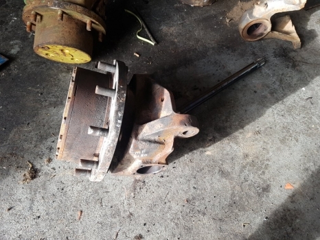 Massey Ferguson 6180 Front Axle Ag125 Hub Rhs Assy 3902404m92, 3429959m91 - Moyeu pour Tracteur agricole: photos 1 Massey Ferguson 6180 Front Axle Ag125 Hub Rhs Assy 3902404m92, 3429959m91 - Moyeu pour Tracteur agricole: photos 1