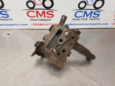 Massey Ferguson 675, 399, 372n, 375, 4225, 4255 Hydraulic Valve Assy 1679099m95 - Valve hydraulique pour Tracteur agricole: photos 3 Massey Ferguson 675, 399, 372n, 375, 4225, 4255 Hydraulic Valve Assy 1679099m95 - Valve hydraulique pour Tracteur agricole: photos 3