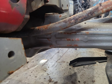 Essieu et pièces Massey Ferguson 690, 290, 275, 675 Fwd Front Axle Complete 3426235m1, 3426238r1: photos 6