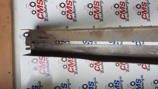 Massey Ferguson 8140,8150 Or 8160 4 Wheel Drive Shaft Cover 3712089m91 - Demi arbre pour Tracteur agricole: photos 3 Massey Ferguson 8140,8150 Or 8160 4 Wheel Drive Shaft Cover 3712089m91 - Demi arbre pour Tracteur agricole: photos 3