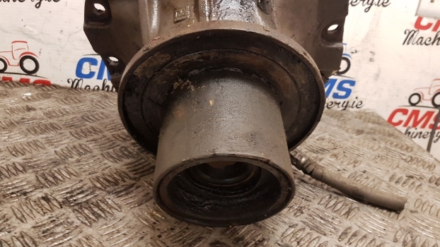 Massey Ferguson 8150, 8160 Front Axle Differential Housing Support 3429929m93 - Différentiel pour Tracteur agricole: photos 5 Massey Ferguson 8150, 8160 Front Axle Differential Housing Support 3429929m93 - Différentiel pour Tracteur agricole: photos 5