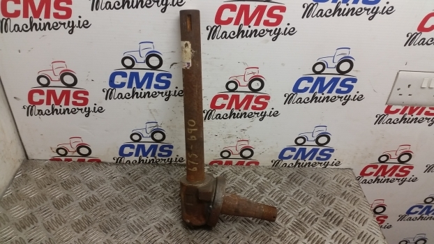 Massey Ferguson Steering Spindle 100, 200, 500, 600 Series 897475m96 897475m95 - Fusée d'essieu pour Tracteur agricole: photos 1 Massey Ferguson Steering Spindle 100, 200, 500, 600 Series 897475m96 897475m95 - Fusée d'essieu pour Tracteur agricole: photos 1