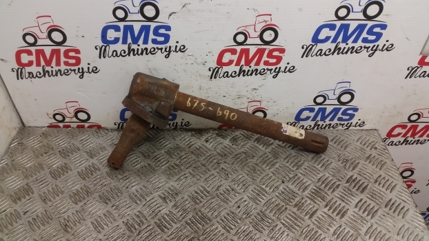 Massey Ferguson Steering Spindle 100, 200, 500, 600 Series 897475m96 897475m95 - Fusée d'essieu pour Tracteur agricole: photos 2 Massey Ferguson Steering Spindle 100, 200, 500, 600 Series 897475m96 897475m95 - Fusée d'essieu pour Tracteur agricole: photos 2