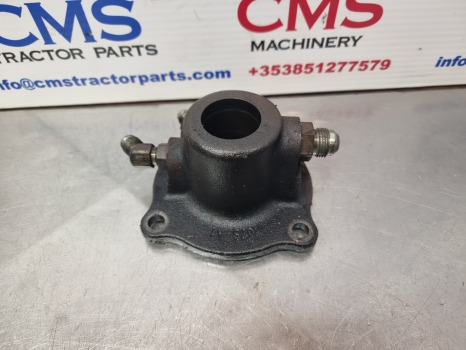 Mccormick Xtx 165 Tier 3, Case, Transmission Cover 600075a1, 600075a2 - Boîte de vitesse: photos 1 Mccormick Xtx 165 Tier 3, Case, Transmission Cover 600075a1, 600075a2 - Boîte de vitesse: photos 1