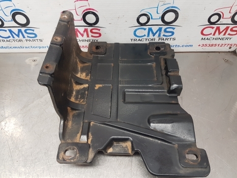 New Holland Case T5.95, T5.75, T5.115 Muffler Support 84600908, 84528662 - Silencieux pour Tracteur agricole: photos 3 New Holland Case T5.95, T5.75, T5.115 Muffler Support 84600908, 84528662 - Silencieux pour Tracteur agricole: photos 3