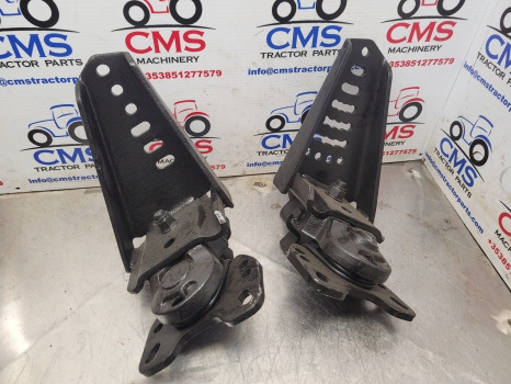 New Holland Case T6, T7, T6000, Maxxum Front Mudguard Hub Kit 87651033, 87651032 - Aile: photos 5 New Holland Case T6, T7, T6000, Maxxum Front Mudguard Hub Kit 87651033, 87651032 - Aile: photos 5
