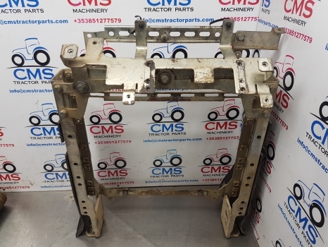 New Holland T5.95, T5.105, T5.115, Case Farmall Intercooler Frame Assy 47420963 - Intercooler pour Tracteur agricole: photos 1 New Holland T5.95, T5.105, T5.115, Case Farmall Intercooler Frame Assy 47420963 - Intercooler pour Tracteur agricole: photos 1