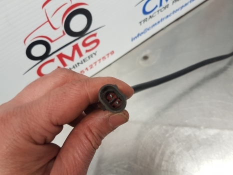 New Holland T5.95, T5, T4.t5000, Case Jxu Solenoid, Coil 87681748 - Système électrique pour Machine agricole: photos 4 New Holland T5.95, T5, T4.t5000, Case Jxu Solenoid, Coil 87681748 - Système électrique pour Machine agricole: photos 4