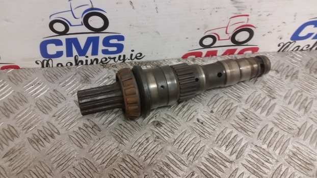 New Holland T6000, T7, Tm Series T6050 4wd Shaft Drive 5183786 - Demi arbre pour Tracteur agricole: photos 3 New Holland T6000, T7, Tm Series T6050 4wd Shaft Drive 5183786 - Demi arbre pour Tracteur agricole: photos 3