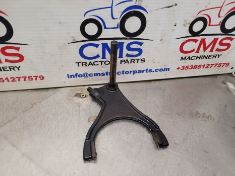 New Holland T7 Case Puma Lwb T7040 Pto Control Fork 87592700 - Transmission: photos 1 New Holland T7 Case Puma Lwb T7040 Pto Control Fork 87592700 - Transmission: photos 1