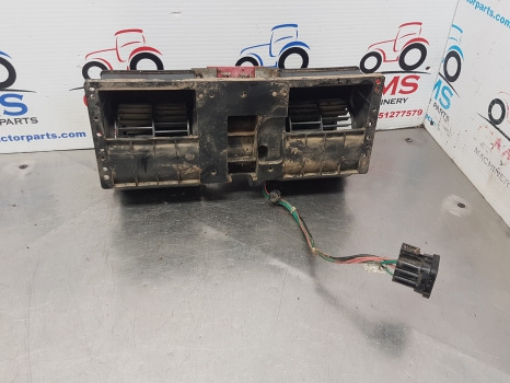 New Holland T7040, T6, T7, T6000 Series T7.200 Cab Fan Blower 87663947 - Pièce de climatisation: photos 4 New Holland T7040, T6, T7, T6000 Series T7.200 Cab Fan Blower 87663947 - Pièce de climatisation: photos 4