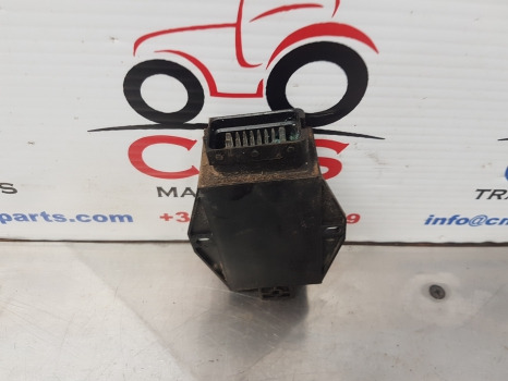 New Holland T7040, T7000, Tsa, Mxm, Mxu, Maxxum, Flasher Unit 87373529 - Système électrique pour Machine agricole: photos 5 New Holland T7040, T7000, Tsa, Mxm, Mxu, Maxxum, Flasher Unit 87373529 - Système électrique pour Machine agricole: photos 5