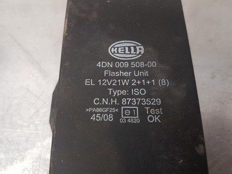 New Holland T7040, T7000, Tsa, Mxm, Mxu, Maxxum, Flasher Unit 87373529 - Système électrique pour Machine agricole: photos 3 New Holland T7040, T7000, Tsa, Mxm, Mxu, Maxxum, Flasher Unit 87373529 - Système électrique pour Machine agricole: photos 3