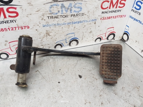 New Holland Tm, 60 Fiat M, Case Mxm Tm140 Clutch Pedal Assy 82000797, 82030041 - Embrayage et pièces pour Machine agricole: photos 2 New Holland Tm, 60 Fiat M, Case Mxm Tm140 Clutch Pedal Assy 82000797, 82030041 - Embrayage et pièces pour Machine agricole: photos 2