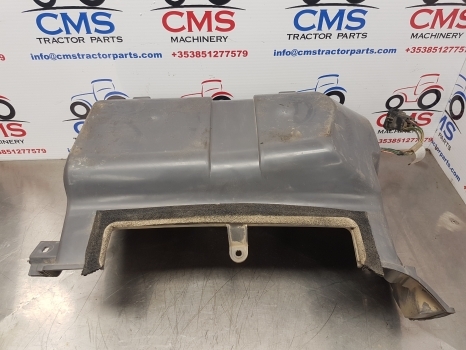 New Holland Ts115a Heater Matrix 8233105, 87651426 - Chauffage/ Ventilation pour Tracteur agricole: photos 1 New Holland Ts115a Heater Matrix 8233105, 87651426 - Chauffage/ Ventilation pour Tracteur agricole: photos 1
