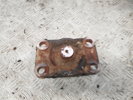 Same Antares Silver 100.6 Axle Support Pin Plate 0.146.4320.0/10 - Essieu et pièces pour Tracteur agricole: photos 3 Same Antares Silver 100.6 Axle Support Pin Plate 0.146.4320.0/10 - Essieu et pièces pour Tracteur agricole: photos 3