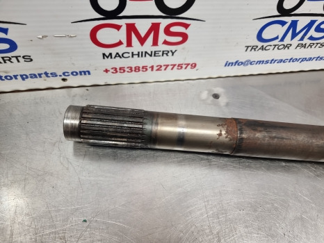 Valtra 6400, 6000, 8000 Series, Front Axle Drive Shaft V32519510 - Essieu avant: photos 3 Valtra 6400, 6000, 8000 Series, Front Axle Drive Shaft V32519510 - Essieu avant: photos 3