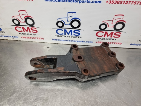 Valtra 6400, 6000, 8000, T1, N, Stabiliser Bracket Rh V34158000, 34158000 - Suspension: photos 3 Valtra 6400, 6000, 8000, T1, N, Stabiliser Bracket Rh V34158000, 34158000 - Suspension: photos 3