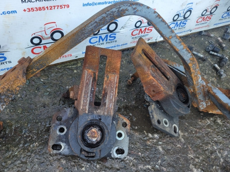 Valtra S374 Front Mudguard Bracket Kit 3909406m91, 3909405m91 - Aile: photos 5 Valtra S374 Front Mudguard Bracket Kit 3909406m91, 3909405m91 - Aile: photos 5