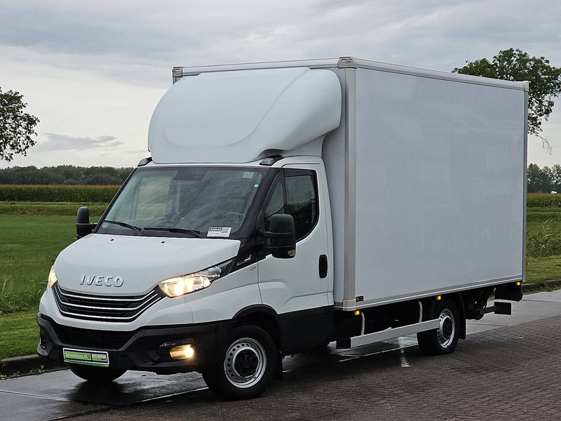 Iveco Daily 35S18 ac automaat EURO6 - Fourgon: photos 2 Iveco Daily 35S18 ac automaat EURO6 - Fourgon: photos 2