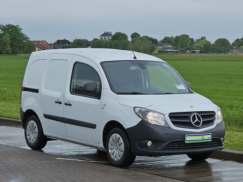 Mercedes-Benz Citan 109 CDI LONG PRO - Fourgon: photos 4 Mercedes-Benz Citan 109 CDI LONG PRO - Fourgon: photos 4