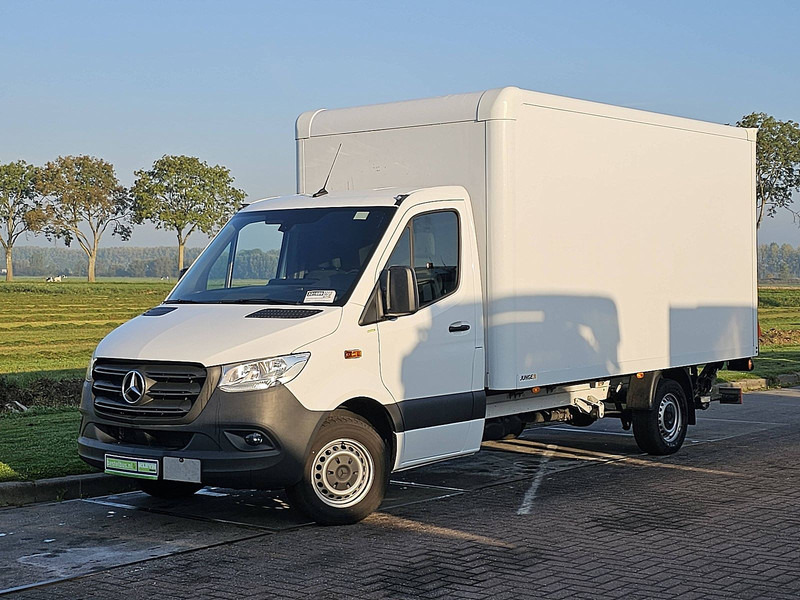 Mercedes-Benz Sprinter 317 Bakwagen Laadklep! - Fourgon: photos 2 Mercedes-Benz Sprinter 317 Bakwagen Laadklep! - Fourgon: photos 2
