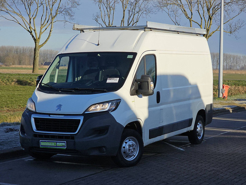 Peugeot Boxer 2.2 L2H2 Airco Imperiaal - Fourgonnette: photos 2 Peugeot Boxer 2.2 L2H2 Airco Imperiaal - Fourgonnette: photos 2
