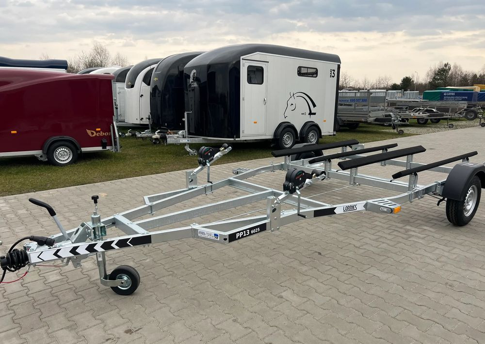 Lorries Lorries PP13 -6025 L na 2 skutery wodne - Remorque bateau: photos 2 Lorries Lorries PP13 -6025 L na 2 skutery wodne - Remorque bateau: photos 2