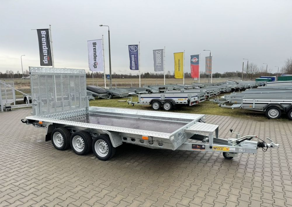 WIOLA Wiola B3540 MAX - 400 x 170 cm | 2546kg ładowności | trap stalowy | 3-osiowa budowlanka - Remorque porte engin: photos 1 WIOLA Wiola B3540 MAX - 400 x 170 cm | 2546kg ładowności | trap stalowy | 3-osiowa budowlanka - Remorque porte engin: photos 1