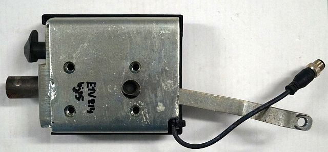 Jungheinrich 51179708 | Batterijwagen vergrendeling Battery trolley Locking for - Frame/ Châssis pour Matériel de manutention: photos 2 Jungheinrich 51179708 | Batterijwagen vergrendeling Battery trolley Locking for - Frame/ Châssis pour Matériel de manutention: photos 2
