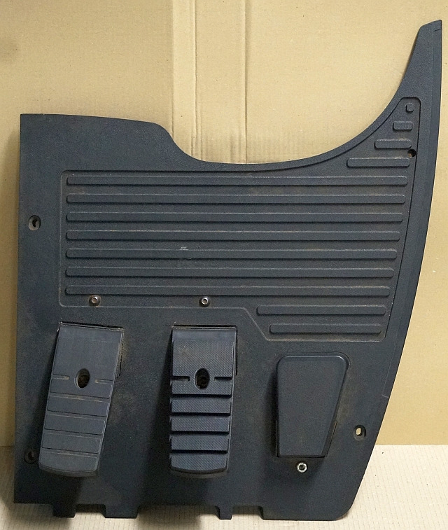 Jungheinrich 51189782 | Vloerplaat Floorplate ETV from Year 2011 Driving pedal 5 Vloerplaat Floorplate ETV from Year 2011 Driving pedal 51443197 Brake pedal 51198398 Kill switch 51188550 kabel 51178968 - Frame/ Châssis pour Matériel de manutention: photos 1 Jungheinrich 51189782 | Vloerplaat Floorplate ETV from Year 2011 Driving pedal 5 Vloerplaat Floorplate ETV from Year 2011 Driving pedal 51443197 Brake pedal 51198398 Kill switch 51188550 kabel 51178968 - Frame/ Châssis pour Matériel de manutention: photos 1
