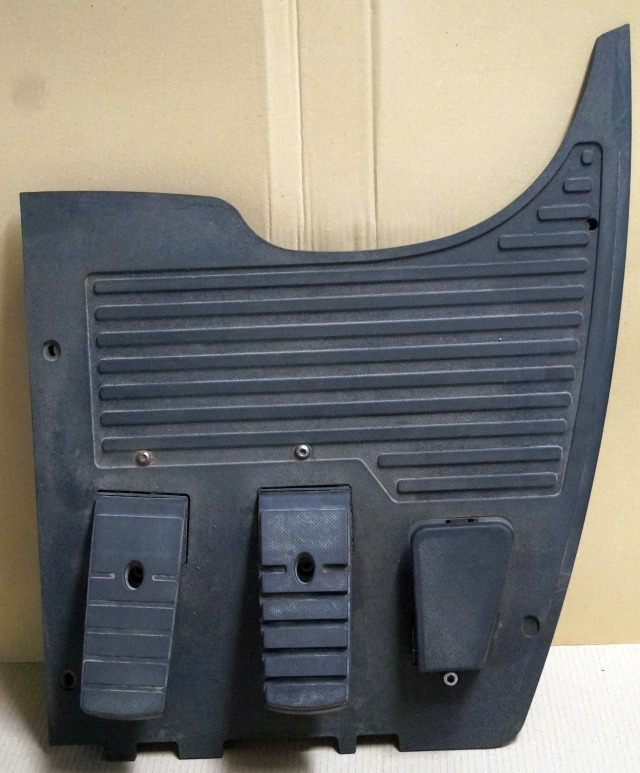Jungheinrich 51189782 | Vloerplaat Floorplate ETV from Year 2011 Driving pedal 5 Vloerplaat Floorplate ETV from Year 2011 Driving pedal 51443197 Brake pedal 51198398 Kill switch 51188550 kabel 51178968 - Frame/ Châssis pour Matériel de manutention: photos 1 Jungheinrich 51189782 | Vloerplaat Floorplate ETV from Year 2011 Driving pedal 5 Vloerplaat Floorplate ETV from Year 2011 Driving pedal 51443197 Brake pedal 51198398 Kill switch 51188550 kabel 51178968 - Frame/ Châssis pour Matériel de manutention: photos 1
