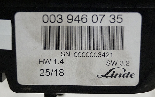 Linde 0039460735 | Display SW3.2 HW 1,4 sn. 0000003421 - Panel de instrumentos pour Matériel de manutention: photos 2 Linde 0039460735 | Display SW3.2 HW 1,4 sn. 0000003421 - Panel de instrumentos pour Matériel de manutention: photos 2