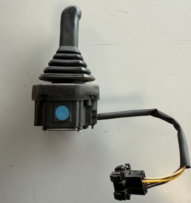 Linde 409324 | Joystick Single Axis Still no. 8409324 sn 0645 125 - Système électrique pour Matériel de manutention: photos 1 Linde 409324 | Joystick Single Axis Still no. 8409324 sn 0645 125 - Système électrique pour Matériel de manutention: photos 1