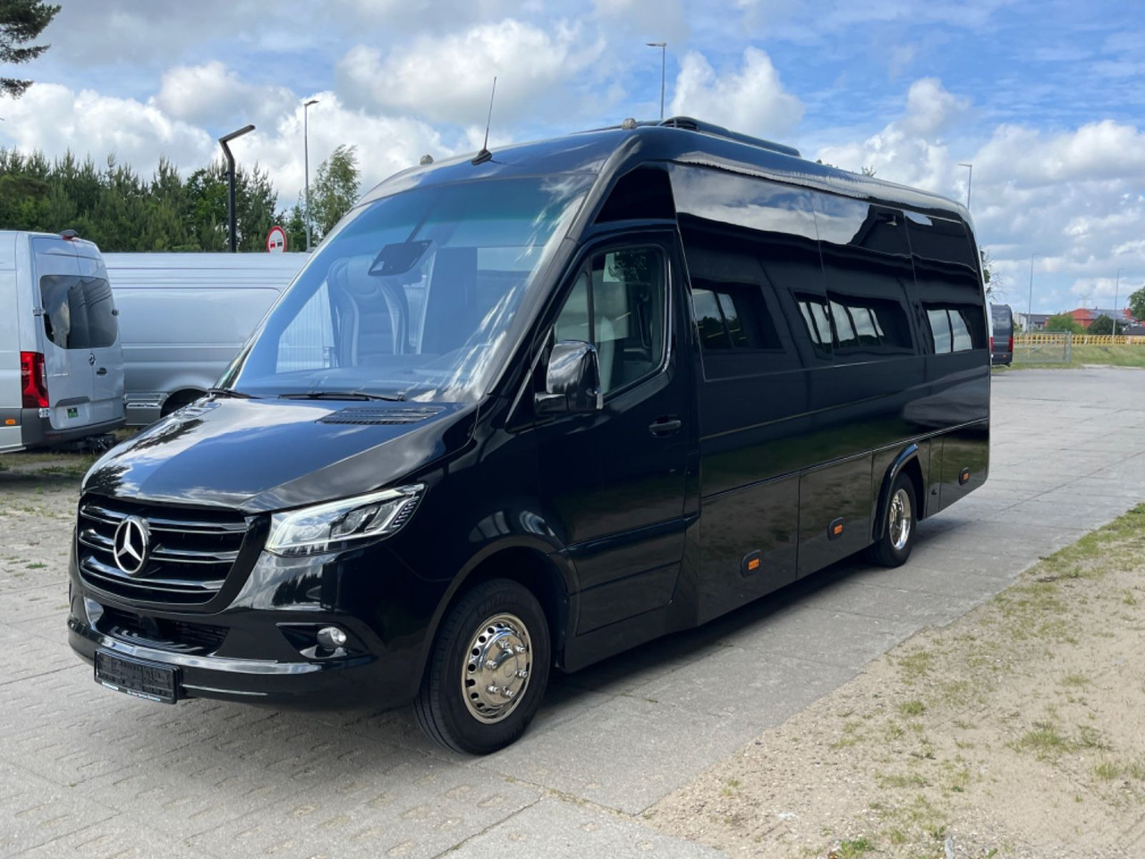 Mercedes-Benz Sprinter 519/ 3.0 V6 / LUXURY Tourist Bus - Autocar: photos 3 Mercedes-Benz Sprinter 519/ 3.0 V6 / LUXURY Tourist Bus - Autocar: photos 3