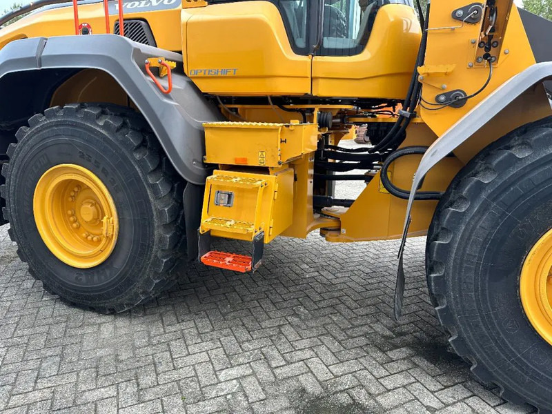 Volvo L120 H full option - Chargeuse sur pneus: photos 5 Volvo L120 H full option - Chargeuse sur pneus: photos 5
