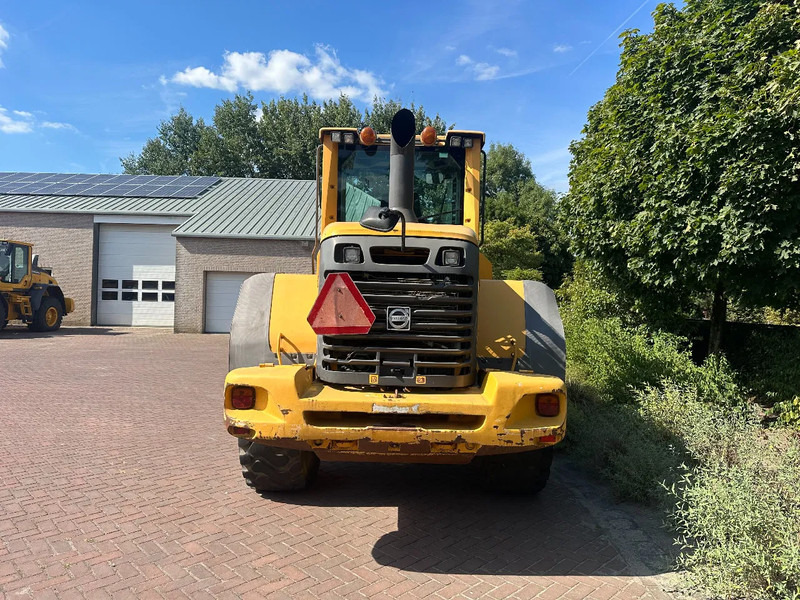 Volvo L70 F - Chargeuse sur pneus: photos 3 Volvo L70 F - Chargeuse sur pneus: photos 3