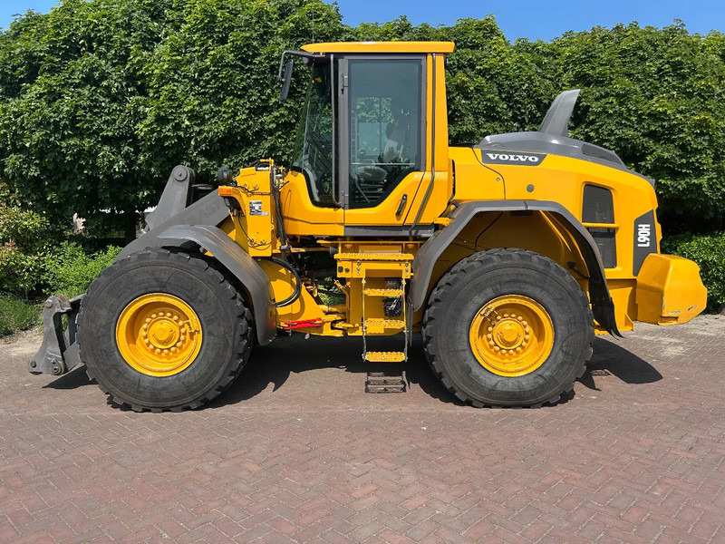 Volvo L90 H - Chargeuse sur pneus: photos 1 Volvo L90 H - Chargeuse sur pneus: photos 1